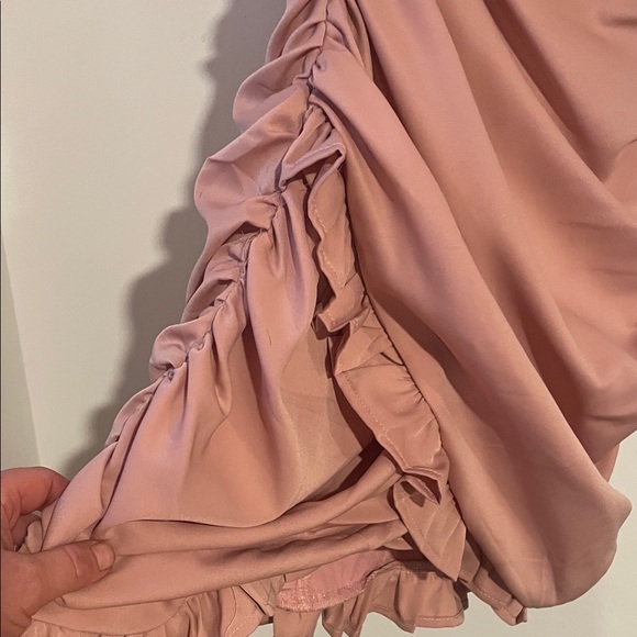 Hello Molly One-Shoulder Blush Dress Sz XS NWT B123 - Picture 4 of 5